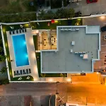 Corcovado With Heated Pool