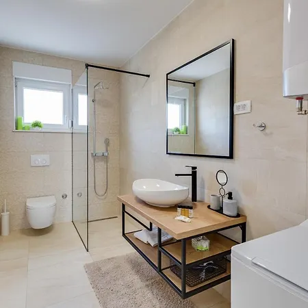 Corcovado With Heated Pool *