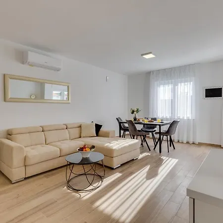 Corcovado With Heated Pool