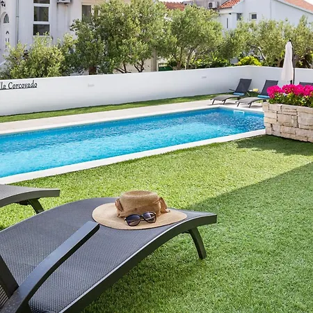 Corcovado With Heated Pool Апартаменты
