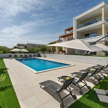 아파트 Corcovado With Heated Pool 보디체