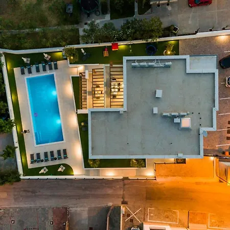 Corcovado With Heated Pool