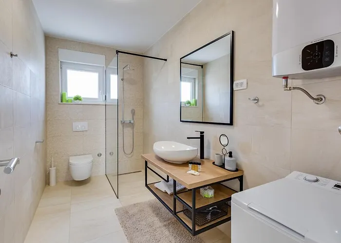 Corcovado With Heated Pool *