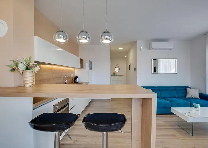 Appartement Corcovado With Heated Pool Vodice