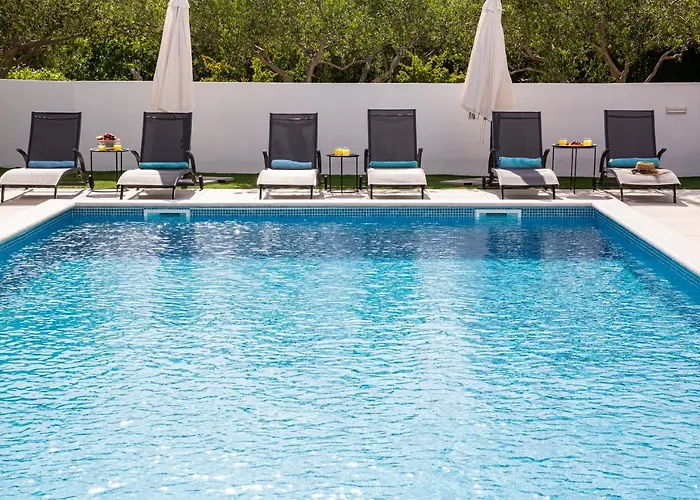 Corcovado With Heated Pool Apartment Vodice