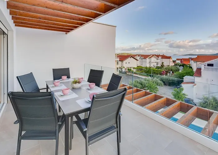 Corcovado With Heated Pool